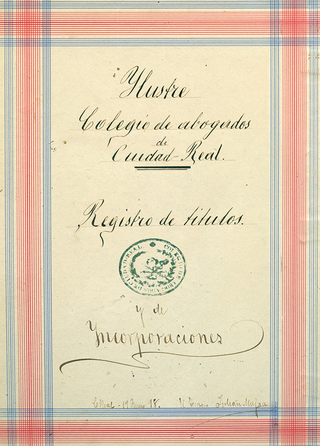 Registro de colegiados de 1890 con el nombre del primer colegiado: Francisco Dávila